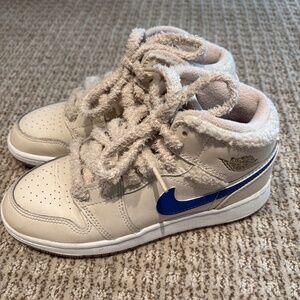 Kids Jordan 1 Mid Utility Fleece